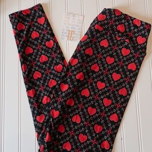 Valentine TC lularoe leggings